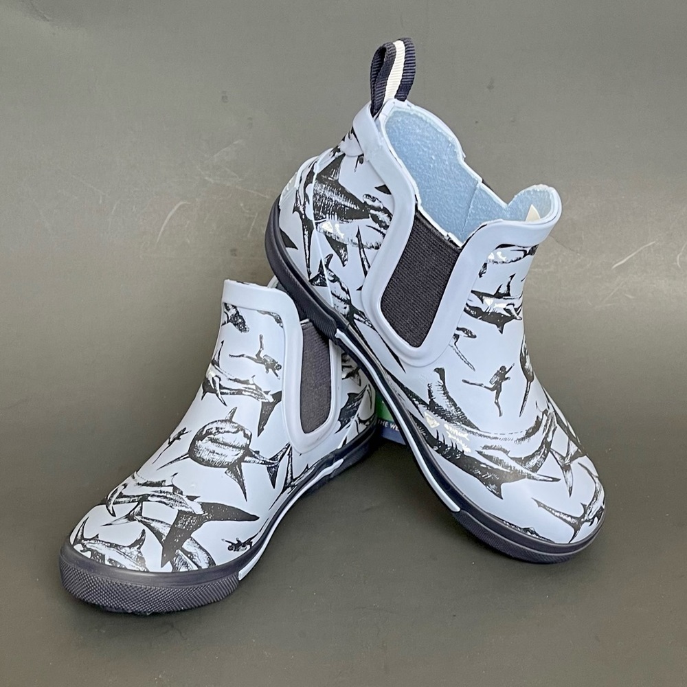 Joules Boys Rain Ankle Boots Shark Pattern Light Blue Navy Blue NWB Size 12